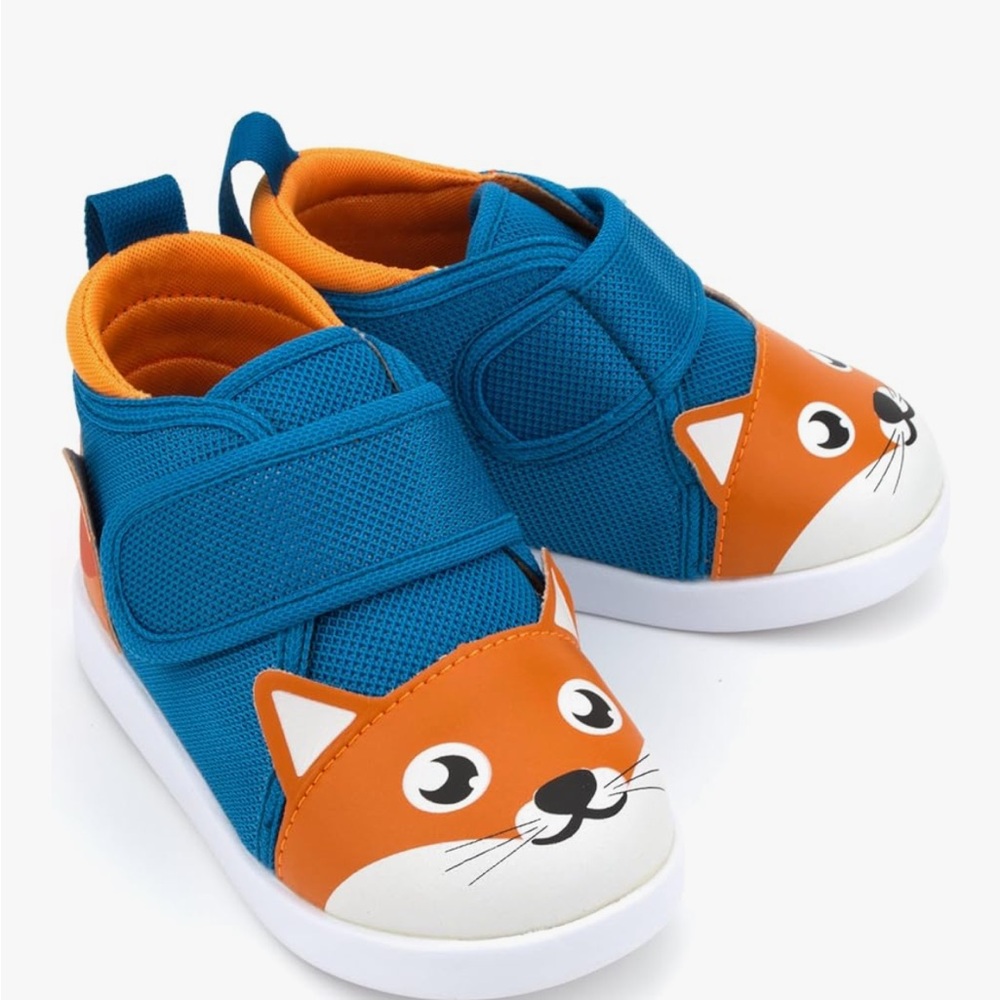 Ikiki squeaky squeaky shoes toddler size 4